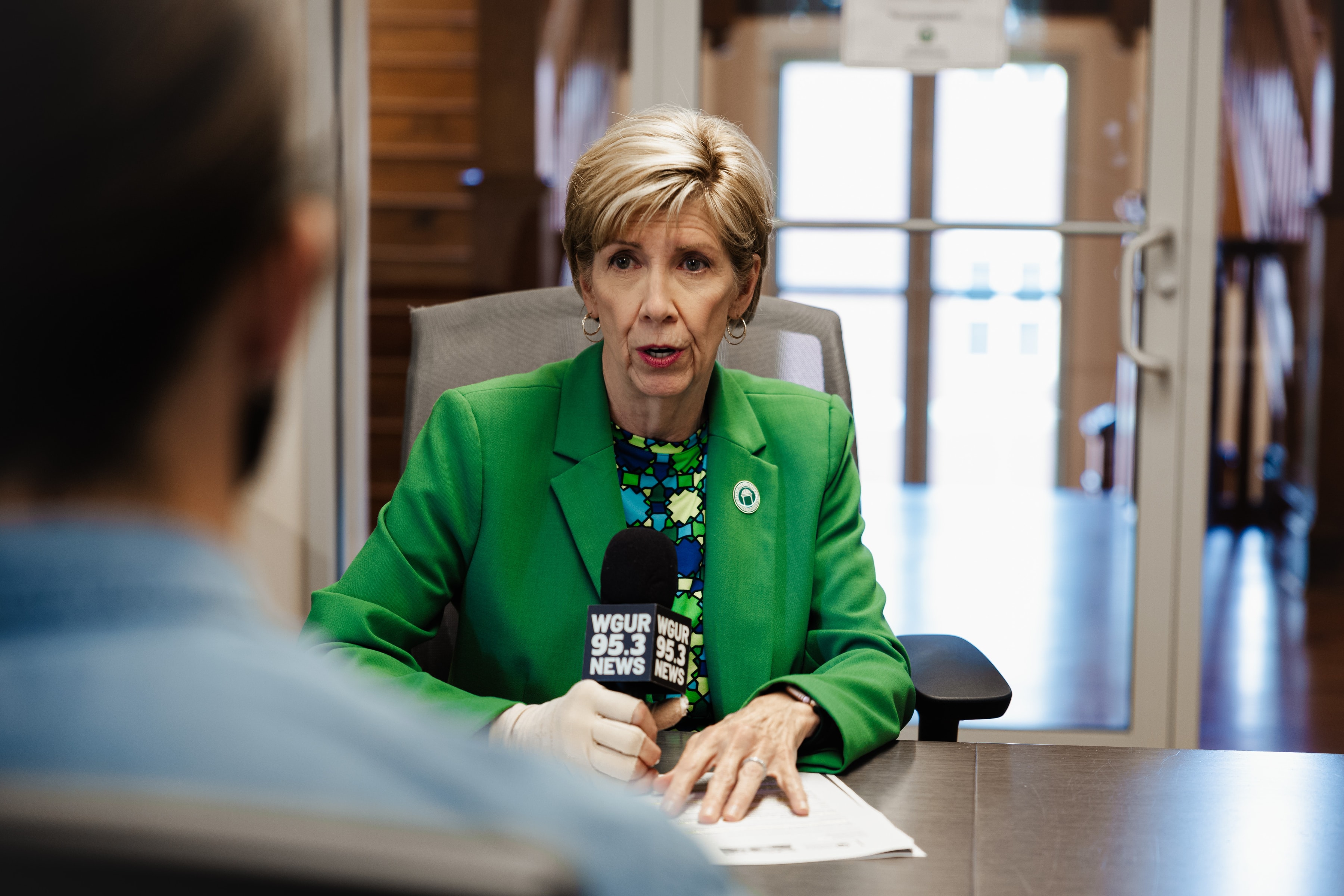 Georgia College President Cathy Cox spoke with Ethan Mollenauer of WGUR-FM 95.3, about youth engagement in the 2024 presidential election. (Photo: Austin Zschach)