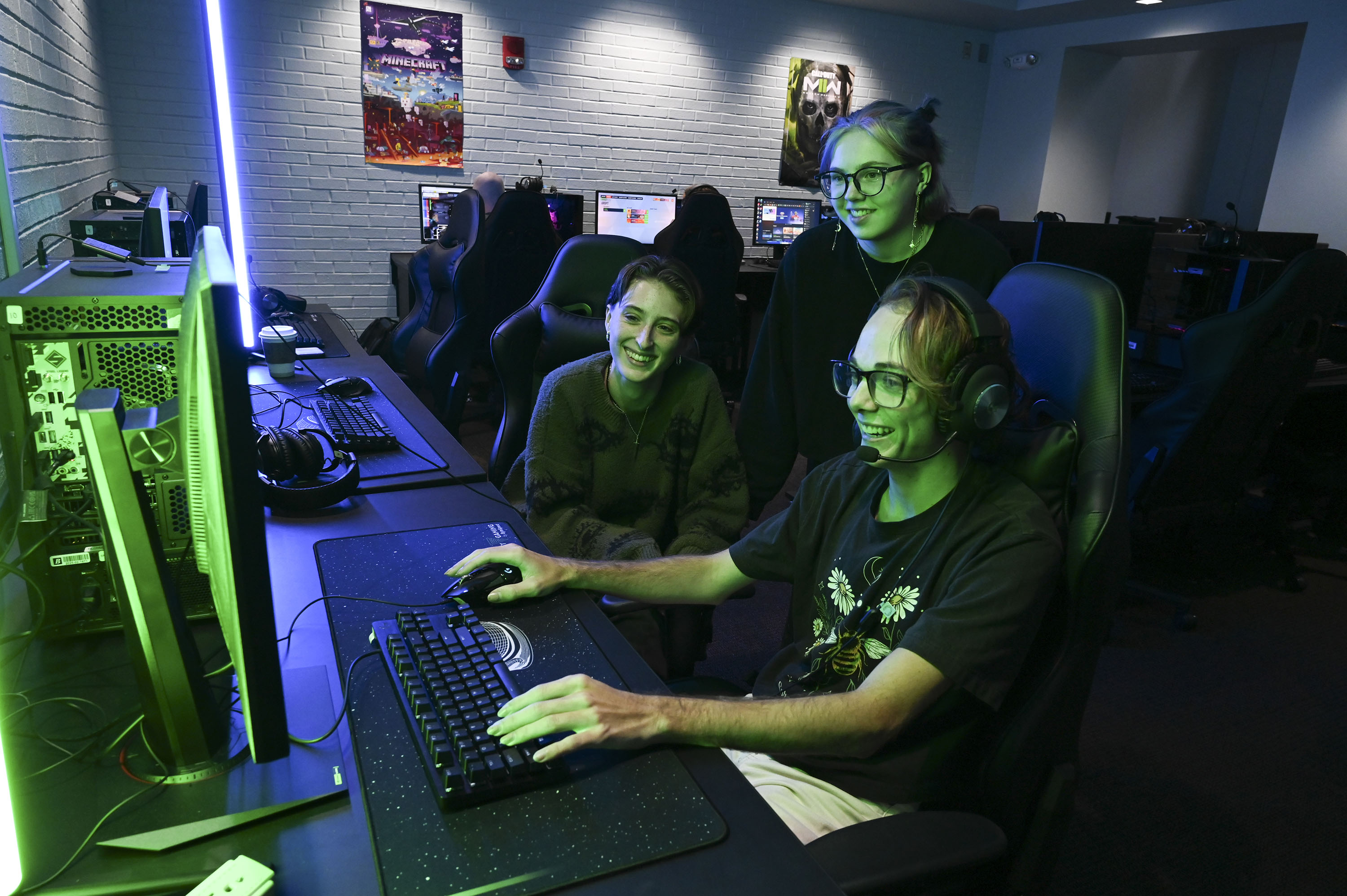 LEVEL UP: New esports equipment gets more students in the game