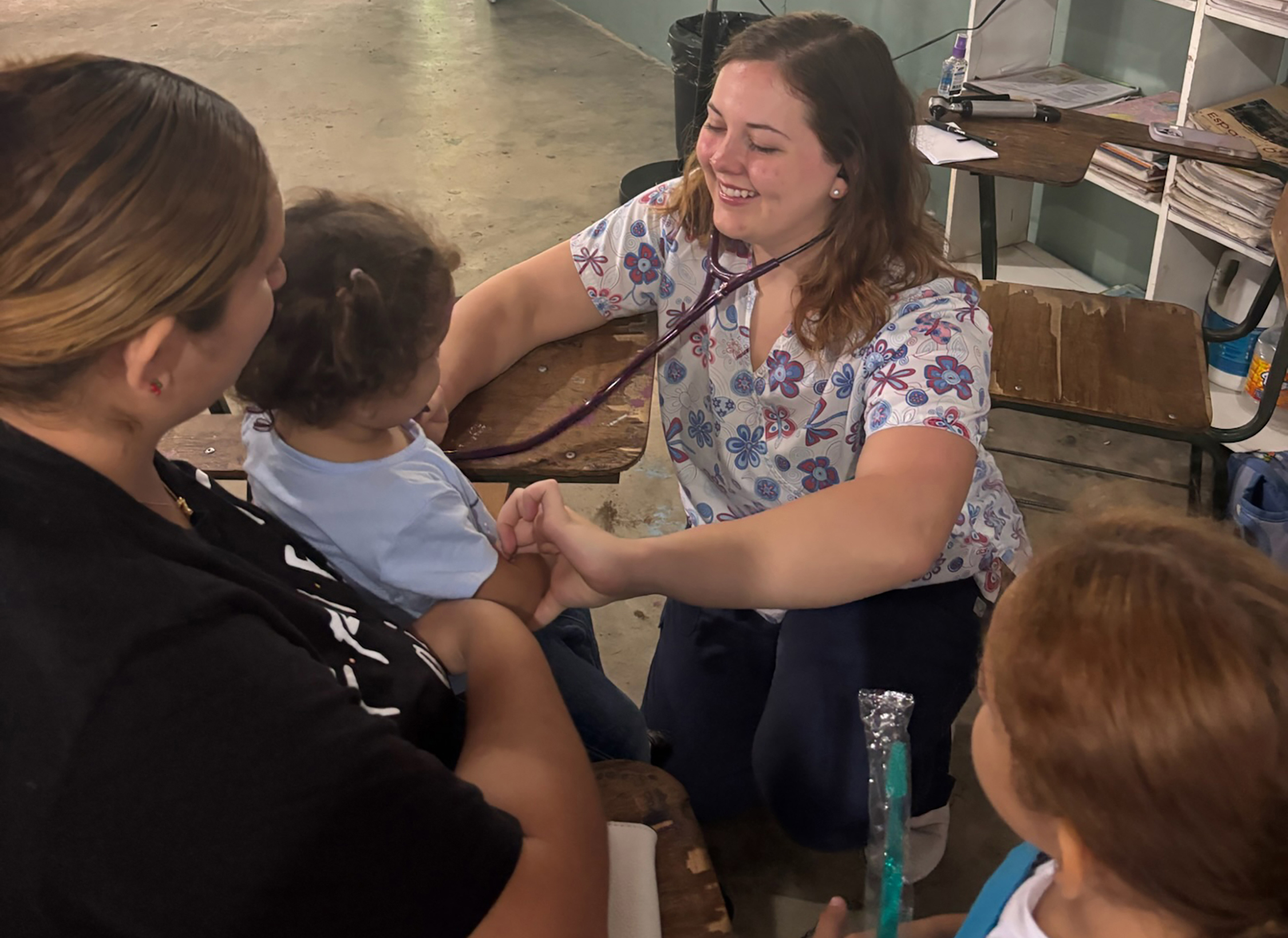 Image for Nursing students practice abroad in rural Honduras