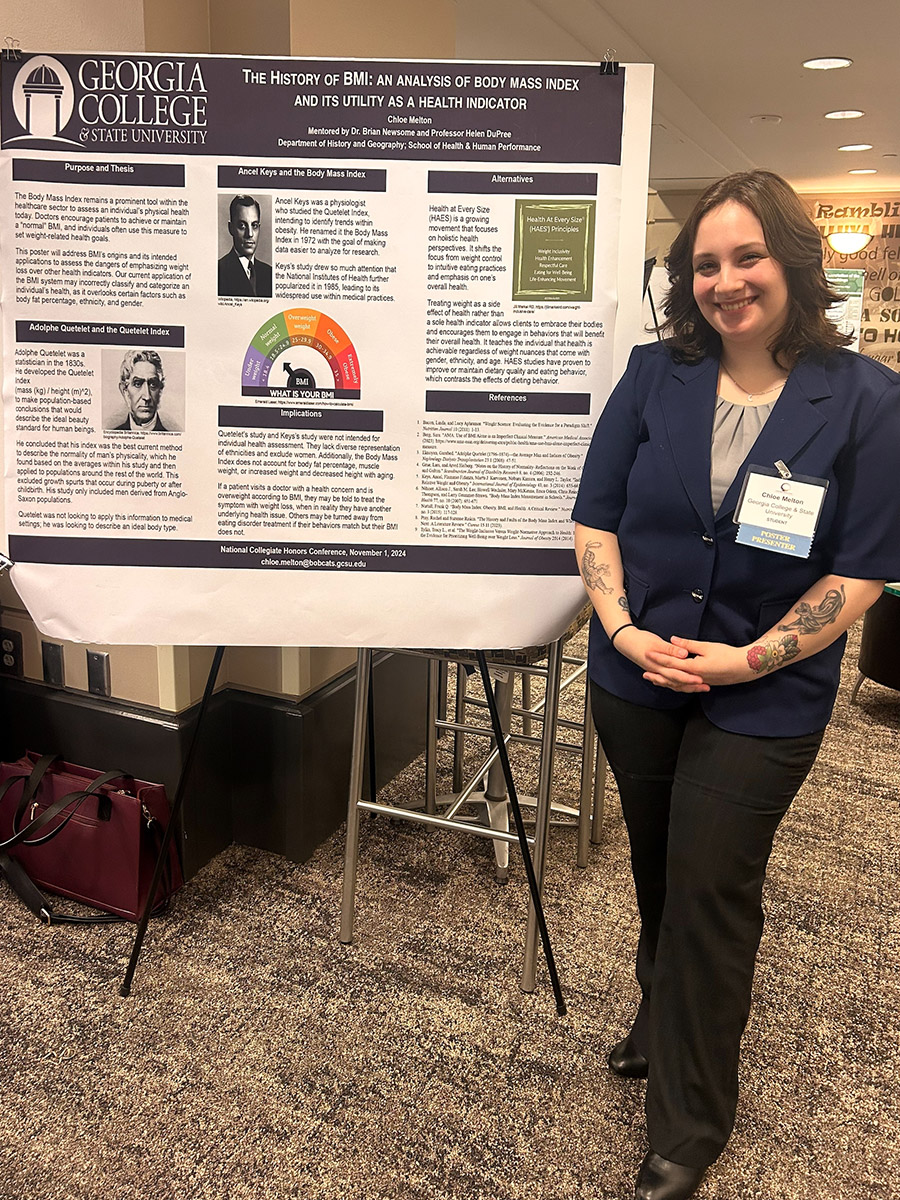 Chloe Melton presents at the Georgia Collegiate Honors Conference. (Photo: Chloe Melton)