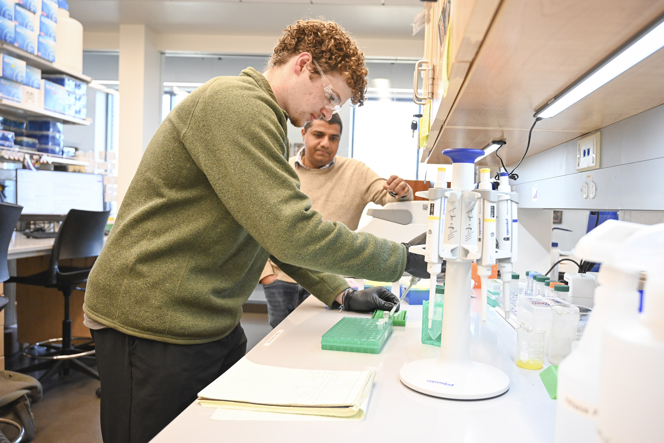 Molecular biologist earns GCSU’s first prestigious Cottrell Scholar Award 