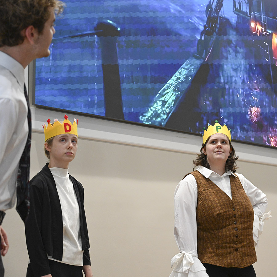 Students in Dr. Fraunhofer’s “Francophone Drama” class rehearse for their performance Tuesday evening. (Photo: Anna Gay Leavitt)