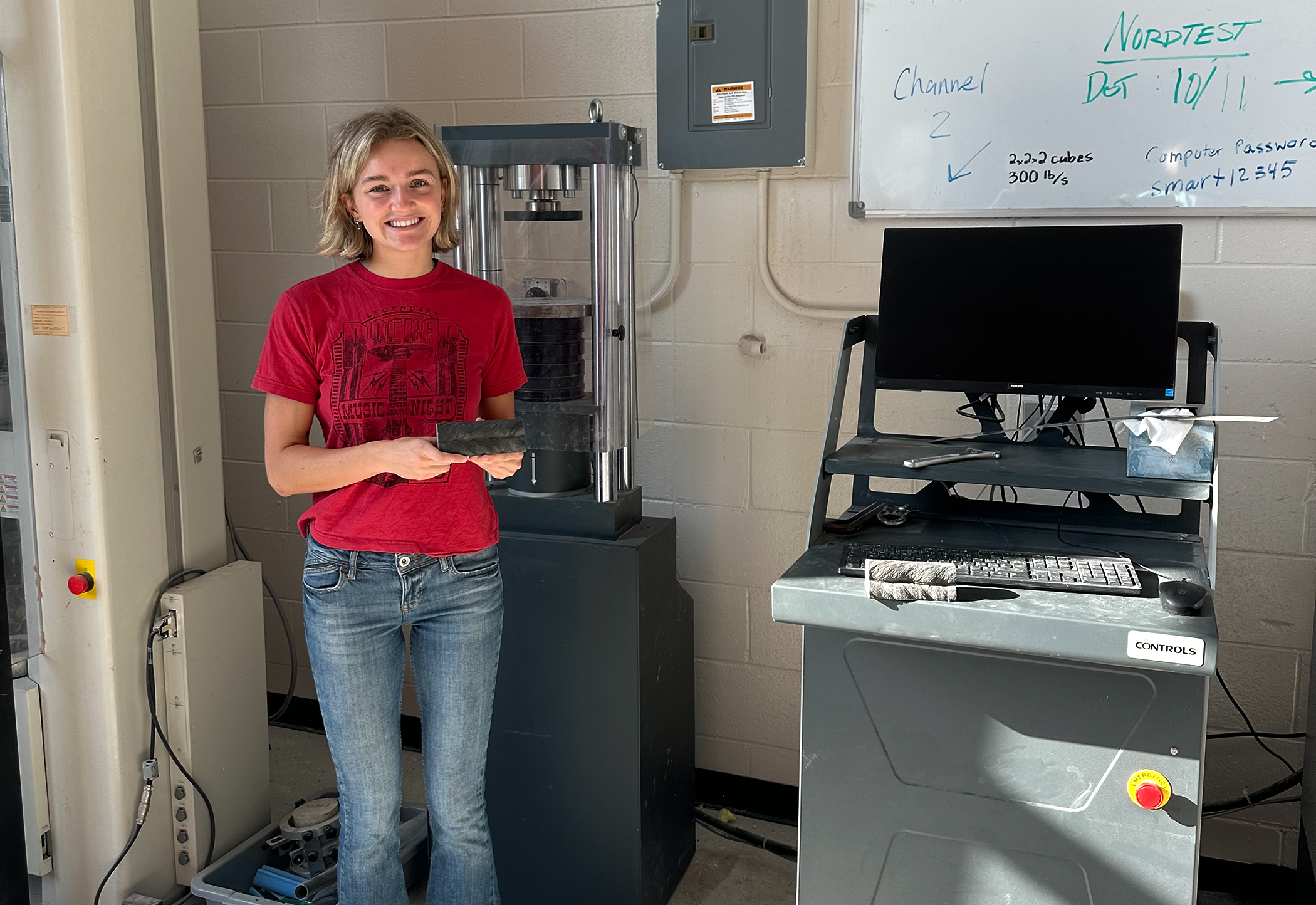 Image for Future civil engineer performs unique research on 3D printed concrete