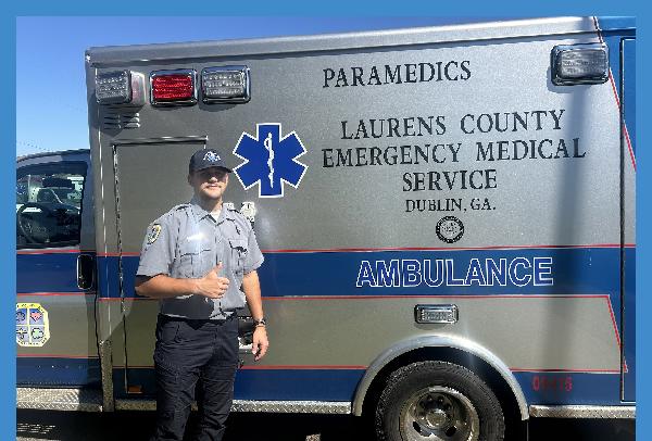 Alumnus EMT uses his Spanish major to serve Georgia&rsquo;s Hispanic community