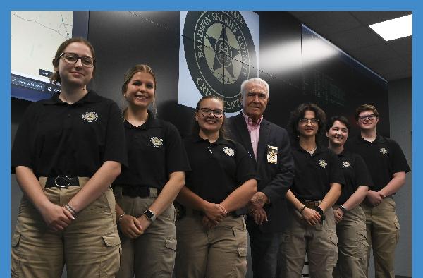 Behind the badge: Sheriff Bill Massee (&rsquo;70) recruits GCSU students and alumni to staff Baldwin's Real Time Crime Center