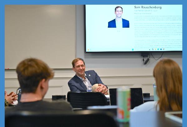 Exec in Residence: Alum offers students advice for post-grad success