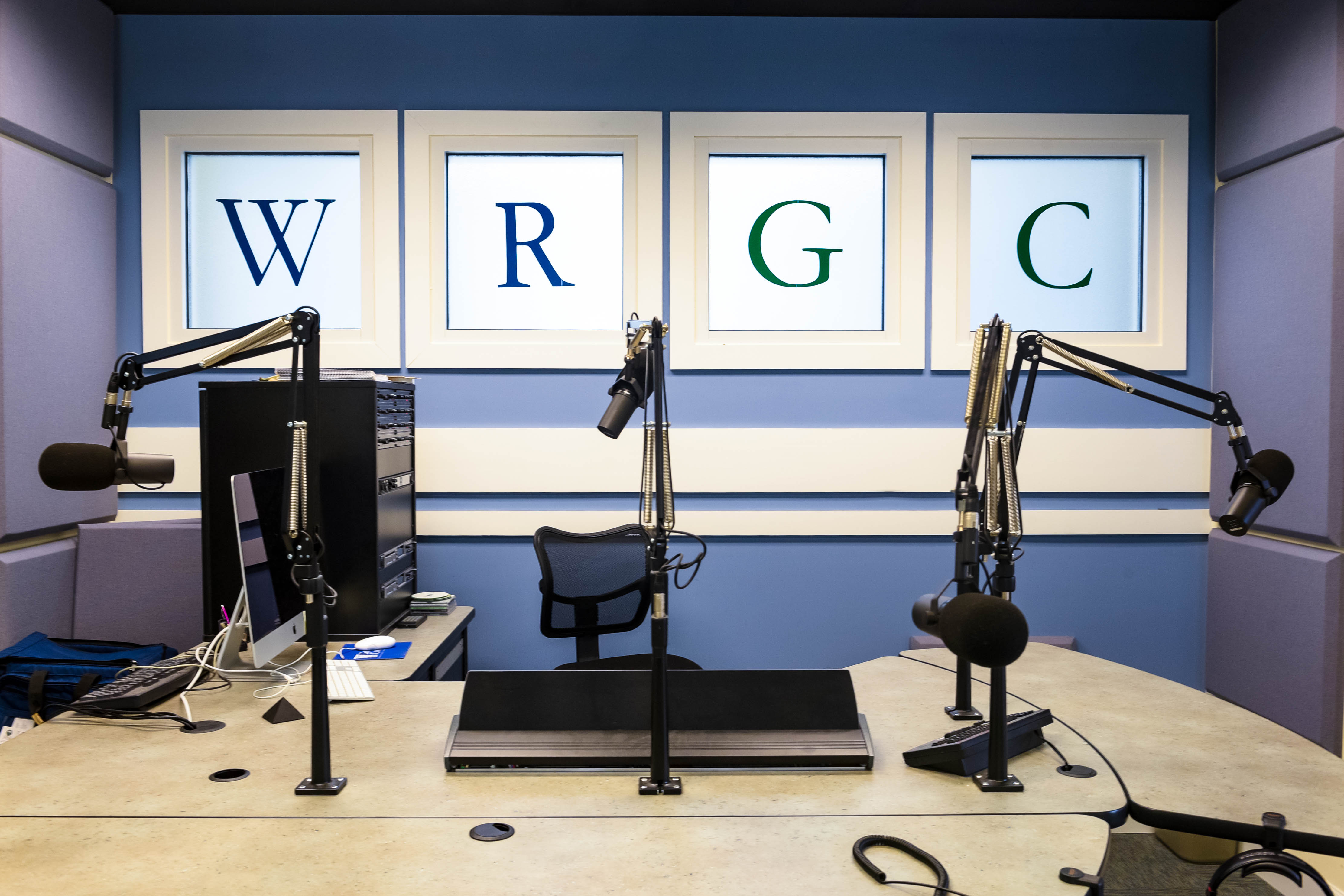 Npr store radio station