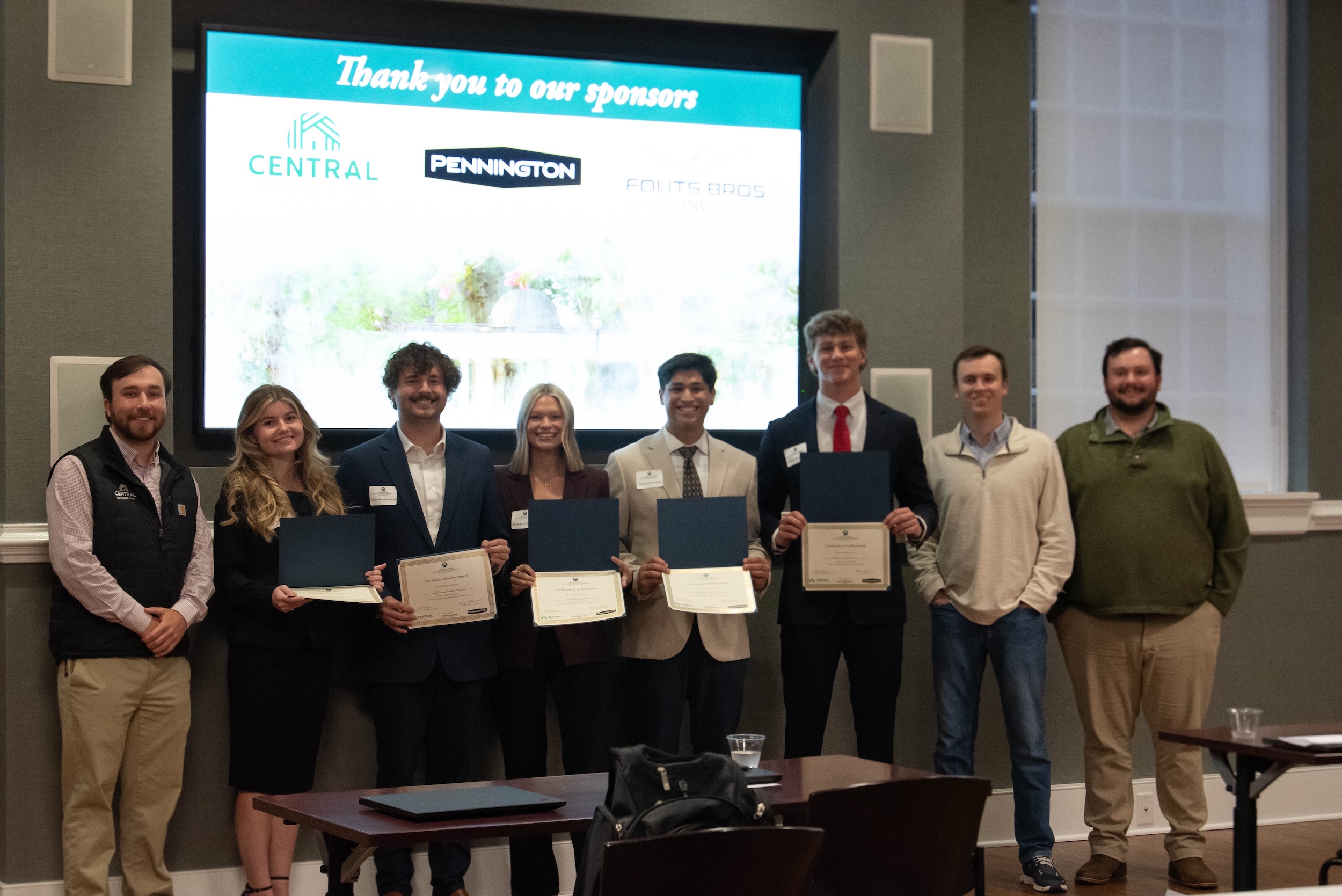 Photograph of top 5 elevator pitch winners